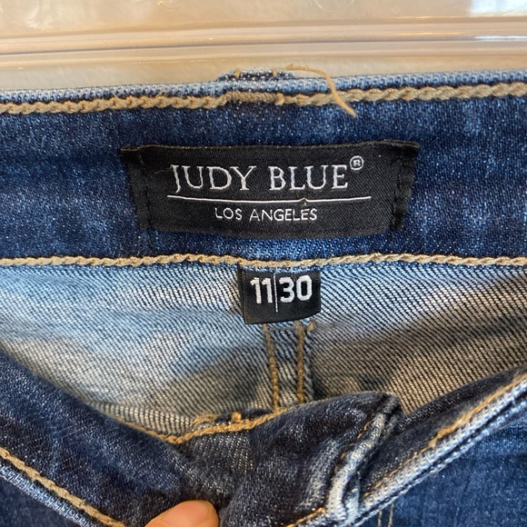 Judy Blue Cropped Slim Jeans Dark Wash High Rise 11/30 - Picture 3 of 6
